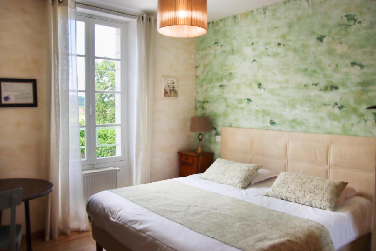 Auberge Des 7 Tours Martel Buitenkant foto